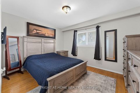 Photo 18 at 19 Dunsany Crescent, Richview, Toronto