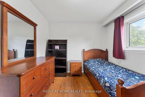 Photo 20 at 19 Dunsany Crescent, Richview, Toronto