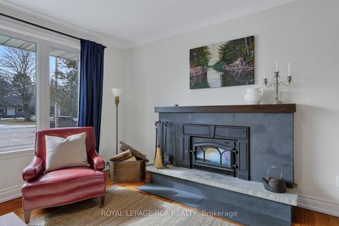 Photo 13 at 22 Rice Drive, Schomberg, King