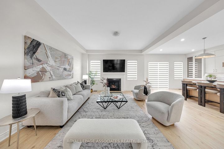 Photo 8 at 2215 Beckman Crescent, Kedron, Oshawa