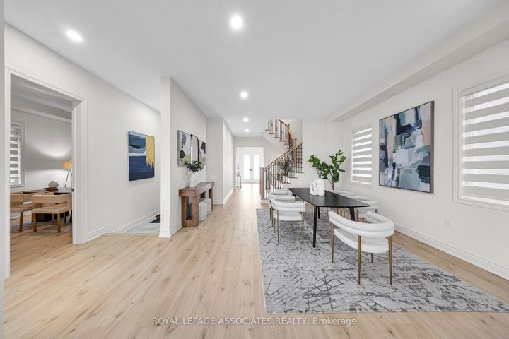 Photo 10 at 2215 Beckman Crescent, Kedron, Oshawa