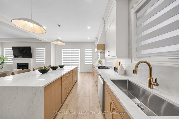 Photo 18 at 2215 Beckman Crescent, Kedron, Oshawa