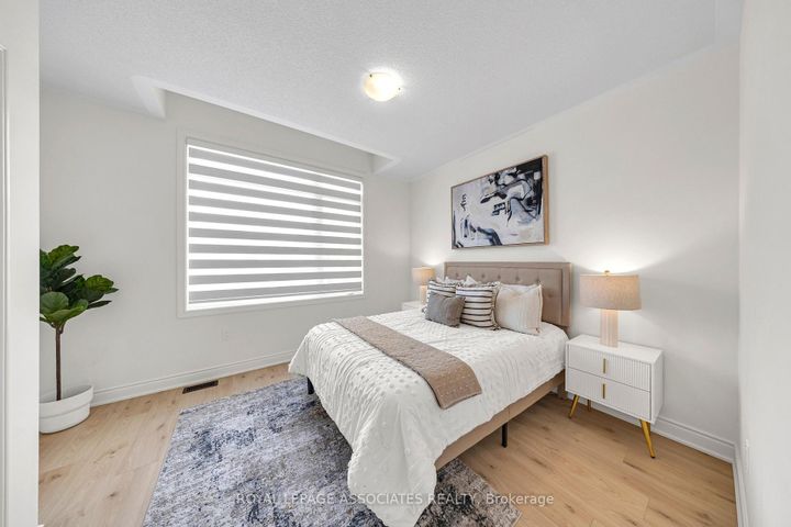 Photo 21 at 2215 Beckman Crescent, Kedron, Oshawa