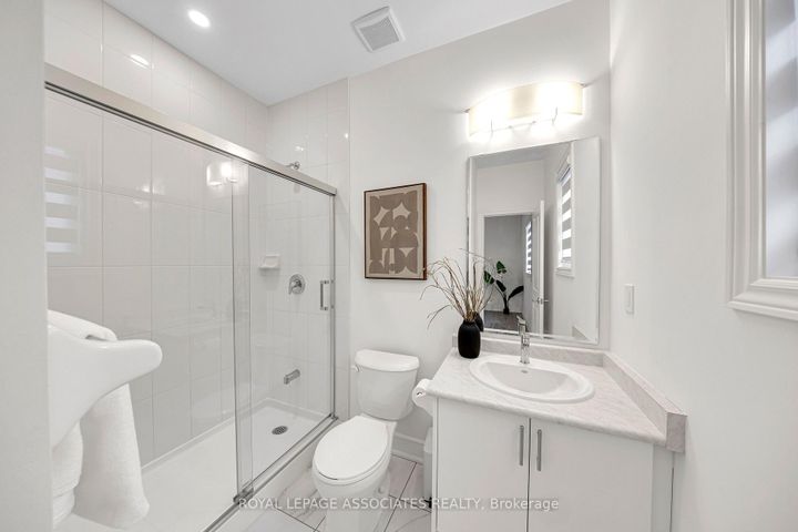 Photo 30 at 2215 Beckman Crescent, Kedron, Oshawa