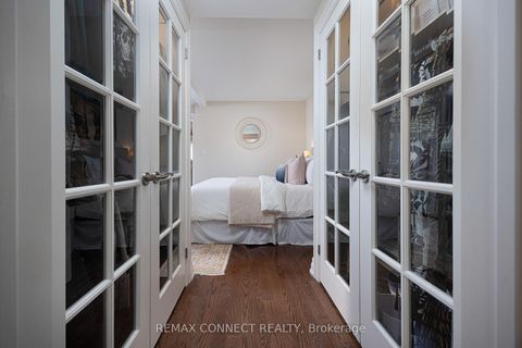 Photo 21 at 122 Robinson Street, Bellwoods, Toronto