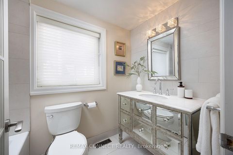 Photo 22 at 122 Robinson Street, Bellwoods, Toronto