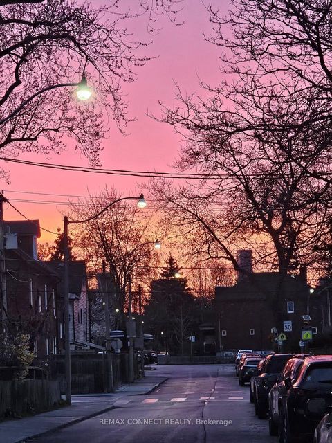 Photo 44 at 122 Robinson Street, Bellwoods, Toronto