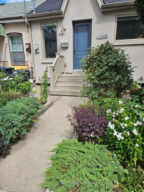 Photo 46 at 122 Robinson Street, Bellwoods, Toronto