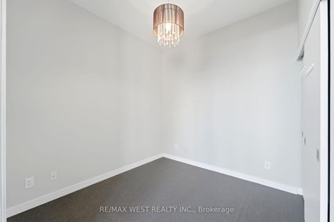 Photo 19 at 510 - 3 Market Street, Waterfront Communities C8, Toronto