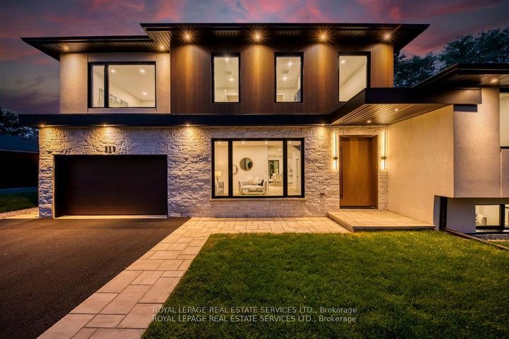 Photo 1 at 559 Walkers Line, Shoreacres, Burlington