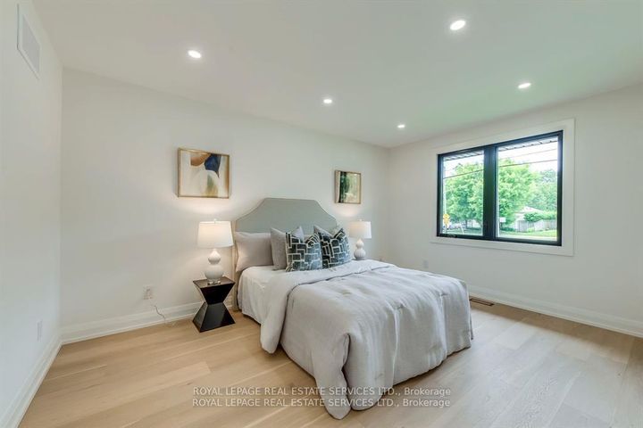 Photo 24 at 559 Walkers Line, Shoreacres, Burlington