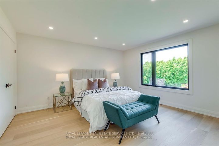 Photo 33 at 559 Walkers Line, Shoreacres, Burlington