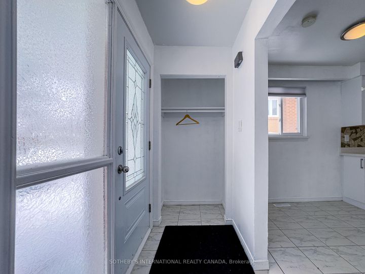 Photo 1 at 3240 Trisha Downs, Mississauga Valleys, Mississauga