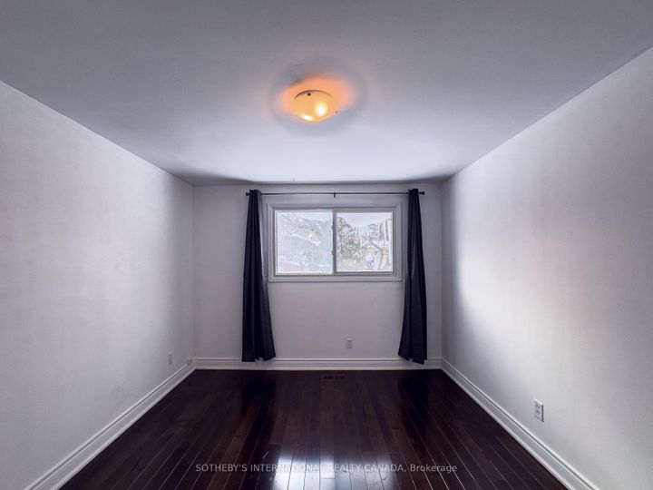 Photo 15 at 3240 Trisha Downs, Mississauga Valleys, Mississauga