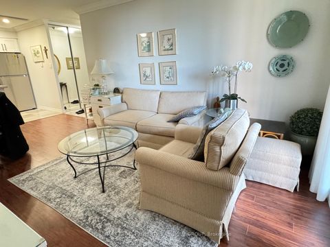 Photo 4 at #1711 - 256 Doris Avenue, Willowdale East, Toronto