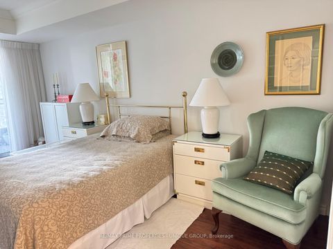 Photo 8 at #1711 - 256 Doris Avenue, Willowdale East, Toronto