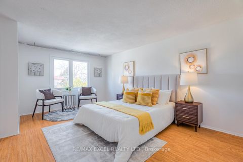 Photo 17 at 34 Whistling Hills Drive, Milliken, Toronto