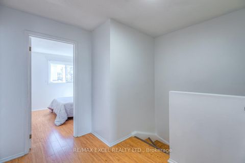 Photo 29 at 34 Whistling Hills Drive, Milliken, Toronto