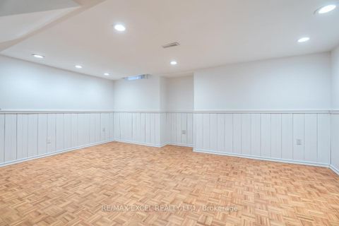 Photo 32 at 34 Whistling Hills Drive, Milliken, Toronto