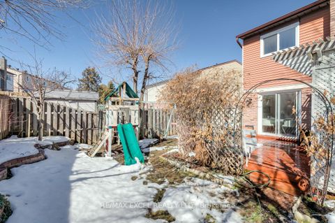 Photo 40 at 34 Whistling Hills Drive, Milliken, Toronto