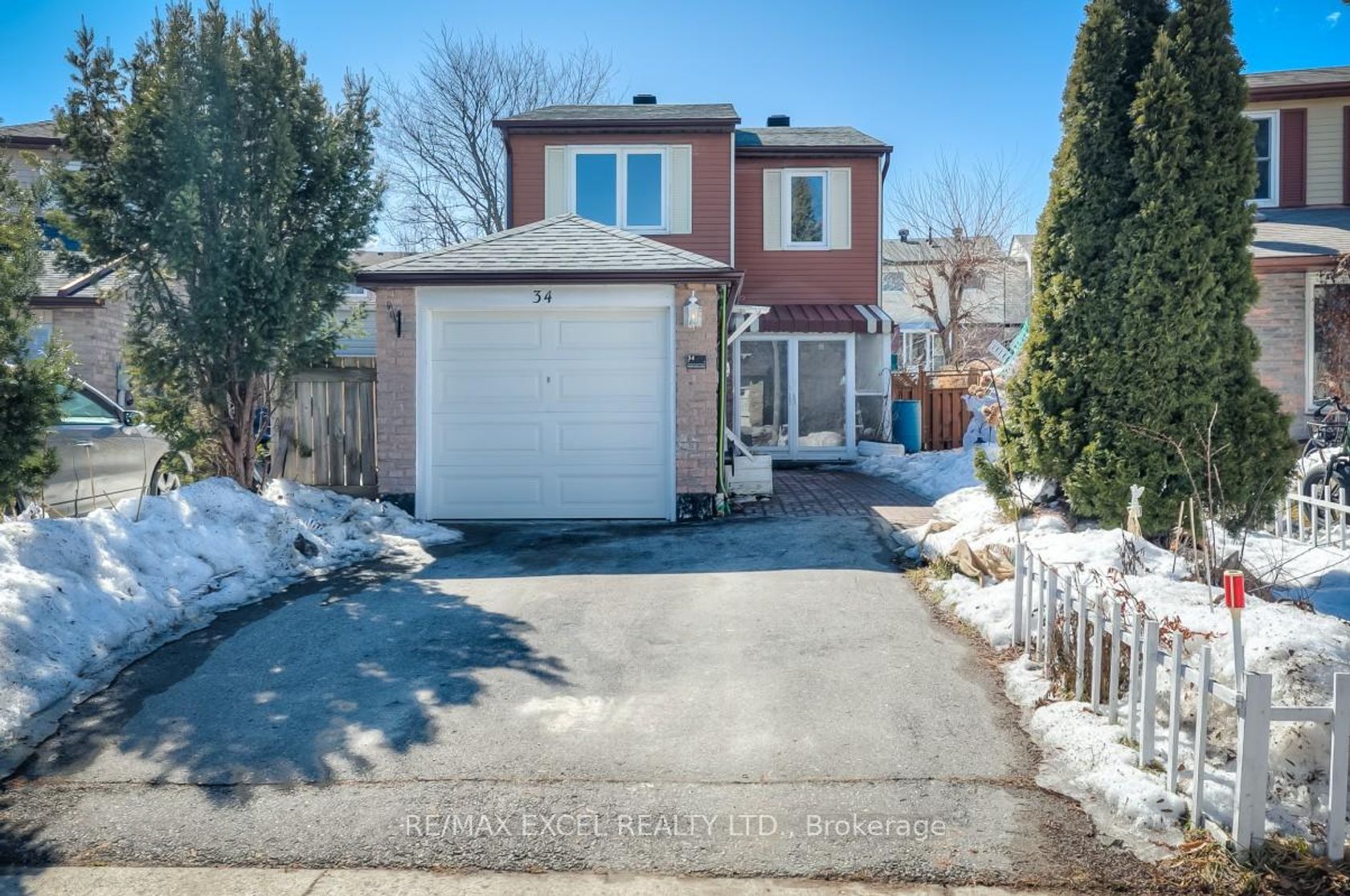 34 Whistling Hills Drive, Milliken, Toronto photo number 2