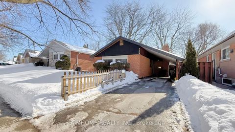 Photo 1 at 913 Brimorton Drive, Woburn, Toronto