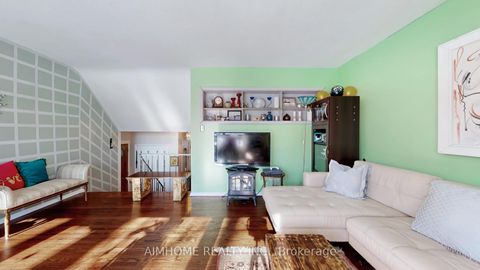 Photo 7 at 913 Brimorton Drive, Woburn, Toronto