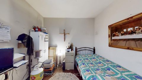 Photo 22 at 913 Brimorton Drive, Woburn, Toronto