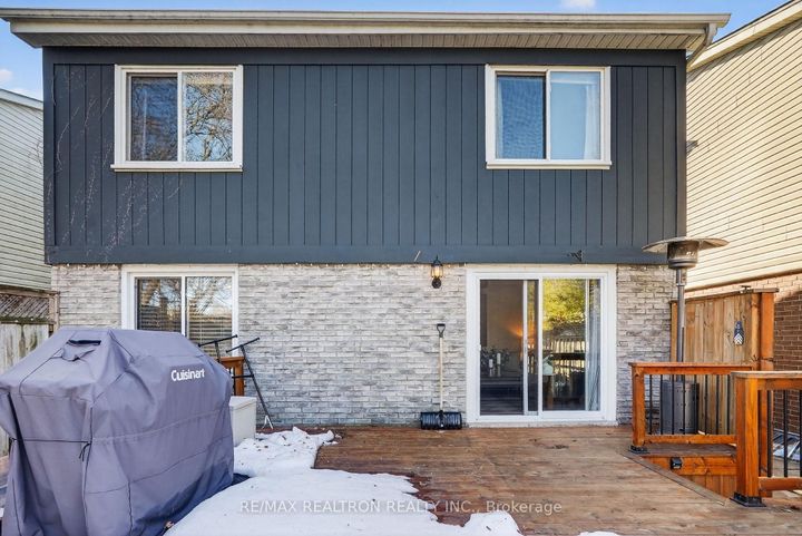 Photo 42 at 1787 Listowell Crescent, Liverpool, Pickering