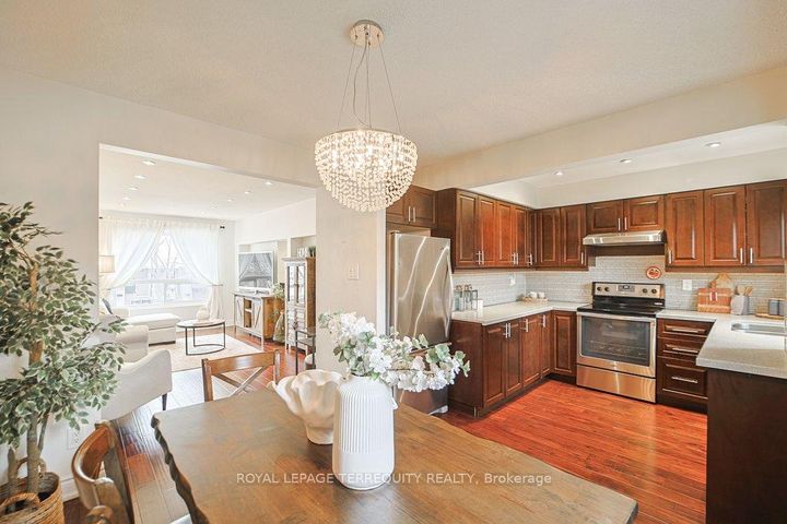 Photo 25 at 43 - 1221 Dundix Road, Applewood, Mississauga