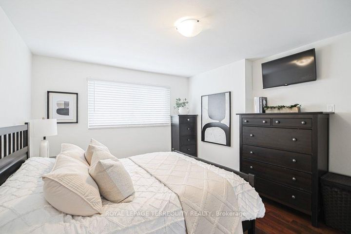 Photo 35 at 43 - 1221 Dundix Road, Applewood, Mississauga