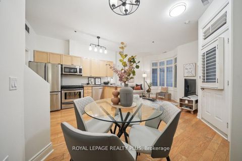 Photo 14 at 121 - 71 McCaul Street, Chinatown, Toronto