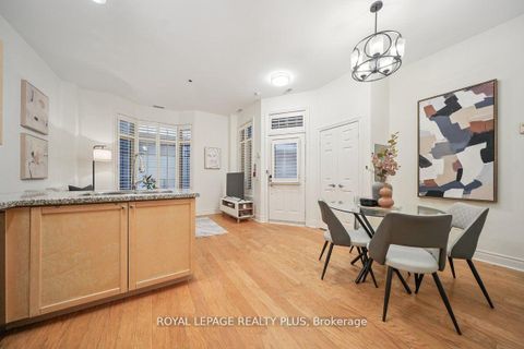 Photo 15 at 121 - 71 McCaul Street, Chinatown, Toronto