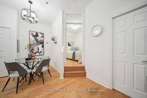 Photo 16 at 121 - 71 McCaul Street, Chinatown, Toronto