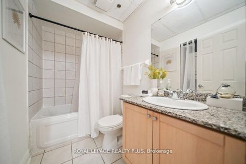 Photo 19 at 121 - 71 McCaul Street, Chinatown, Toronto