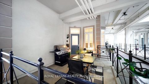 Photo 20 at 121 - 71 McCaul Street, Chinatown, Toronto