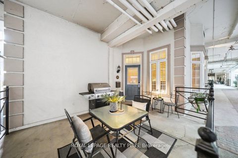 Photo 22 at 121 - 71 McCaul Street, Chinatown, Toronto