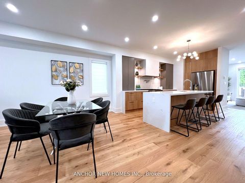 Photo 7 at 257 Chisholm Avenue, Lumsden, Toronto