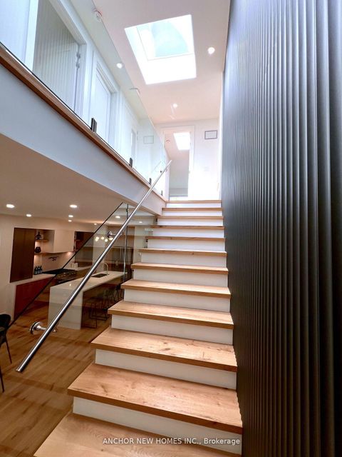 Photo 18 at 257 Chisholm Avenue, Lumsden, Toronto