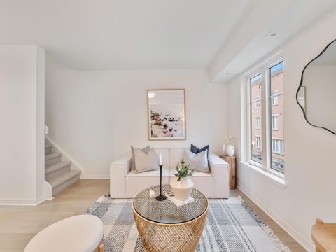 Photo 8 at 712 - 42 Western Battery Road, Niagara, Toronto