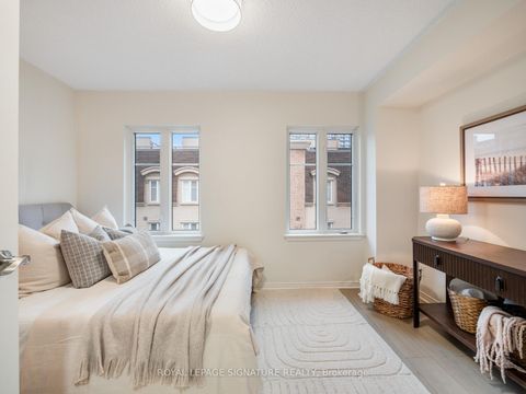 Photo 10 at 712 - 42 Western Battery Road, Niagara, Toronto