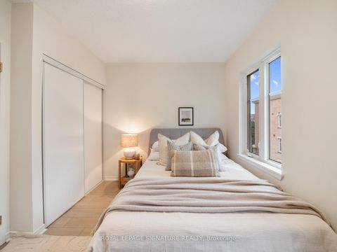 Photo 12 at 712 - 42 Western Battery Road, Niagara, Toronto