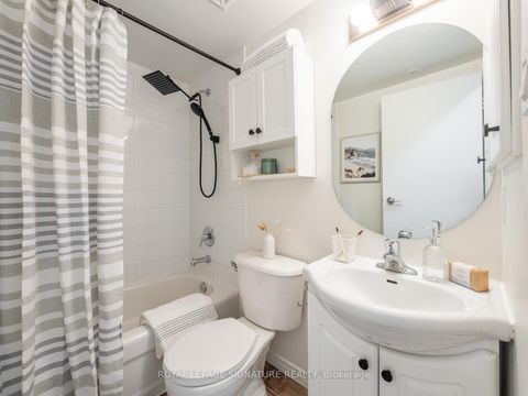 Photo 16 at 712 - 42 Western Battery Road, Niagara, Toronto