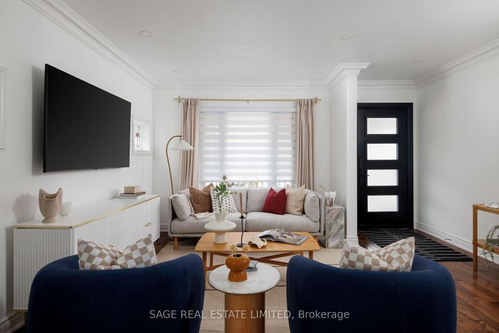 Photo 3 at 220 Westwood Avenue, East York, Toronto