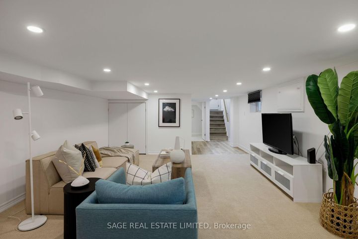 Photo 36 at 220 Westwood Avenue, East York, Toronto