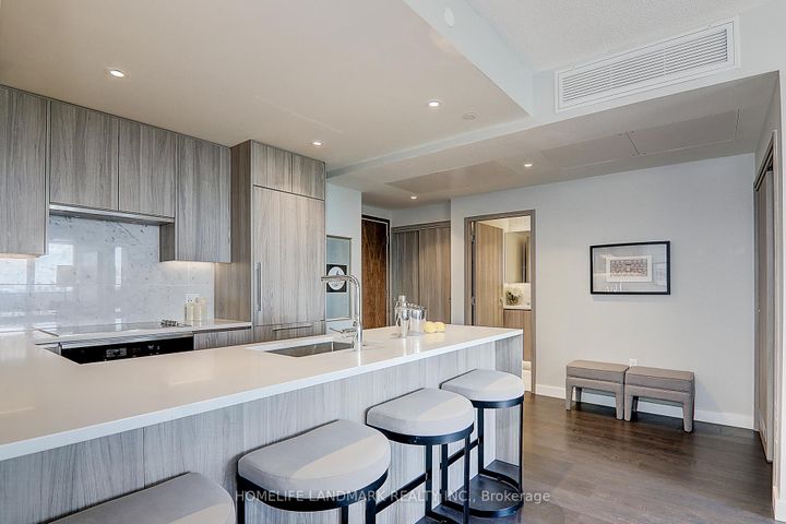 Photo 8 at 3203 - 95 Mcmahon Drive S, Bayview Village, Toronto