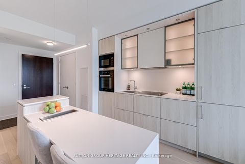 Photo 2 at 3503 - 11 Yorkville Avenue, Annex, Toronto