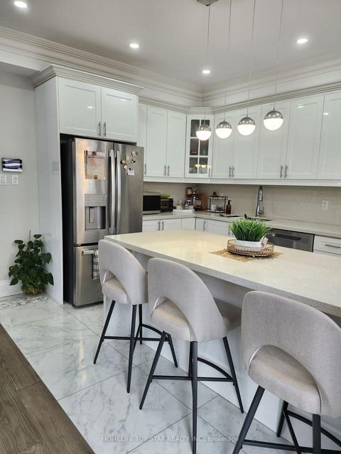 Photo 2 at 478 Aylesworth Avenue, Cliffside, Toronto