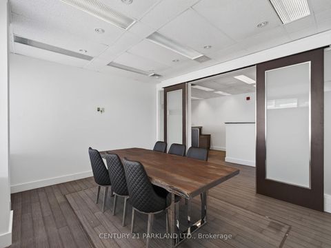 Photo 8 at 609 - 220 Duncan Mill Road, Windfields, Toronto