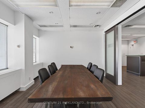 Photo 9 at 609 - 220 Duncan Mill Road, Windfields, Toronto